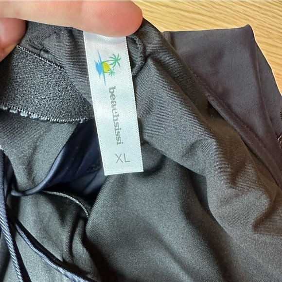 NWT Beachsissi Halter Tankini Top Criss Cross Black Swim Tank Women’s XL - Picture 7 of 9